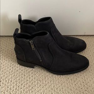 UGG Aureo II Boots. Waterproof